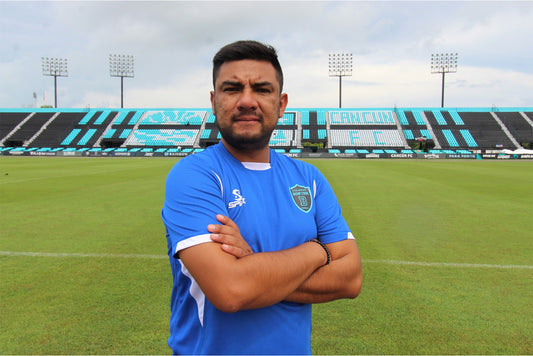 EDGAR IVÁN LIEVANO FLORES, DIRECTOR TÉCNICO DE BOSTON CANCÚN FC